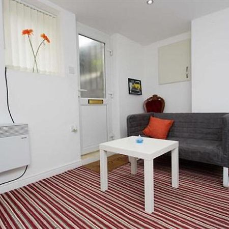 Brownhill Studio In Leeds Leeds  Rum bild